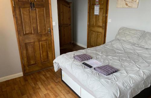 Halifax Hotel | The Old Post Office Public House & Hotel