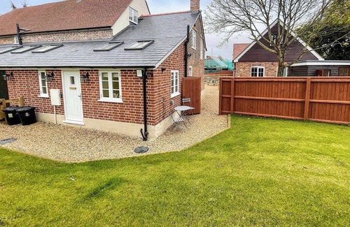 Child Okeford Cottage | The Old Pump House - UK34451