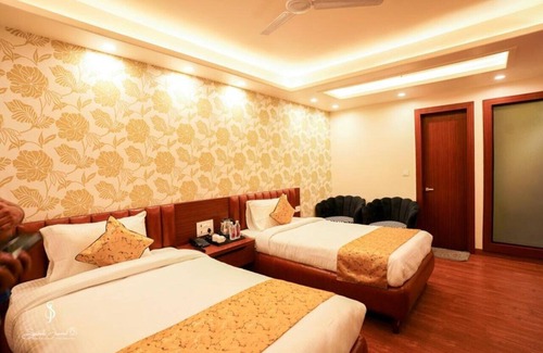 Varanasi Hotel | The Olivia