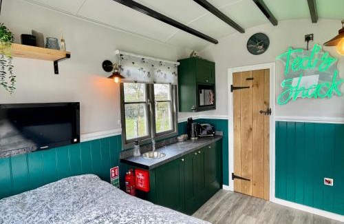 Cardeston Other | The Orchard Retreat