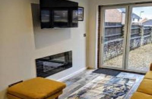 Gillingham Apartment | The Orchid