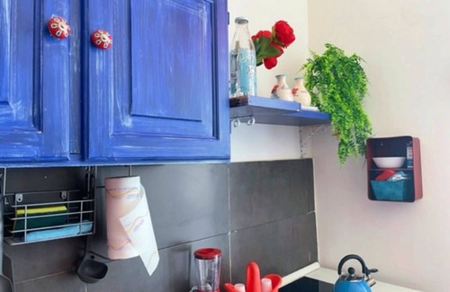 Naples City Centre Apartment | The other door