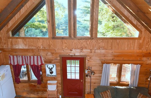 Berkeley Springs Cabin | The Outlook - A Majestic View!