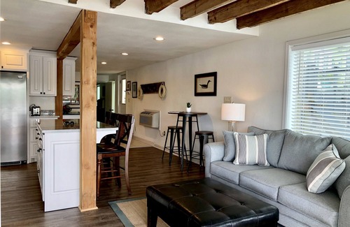 Rockwell Condo | The Overlook at Lake Hamilton - Contemporary Design, Private Deck & Boat Slip!