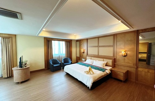 Sibu Hotel | The Paramount Hotel