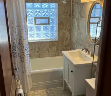 Marshall House | The Parsonage of Marshall-4BR 2BA Entire House