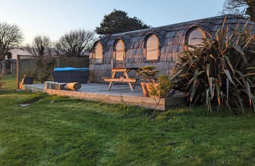 Widegates Apartment | The Pasty - Lydcott Glamping