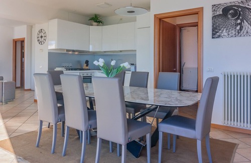 Perledo Apartment | The Patio of Varenna