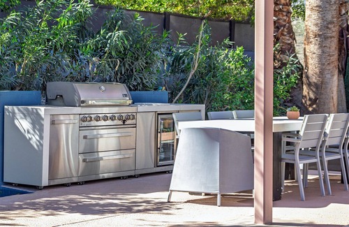 Araby Commons Villa | The Peach Residence