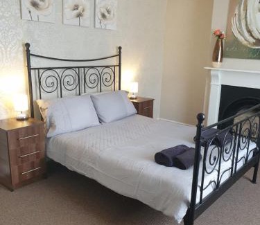 Loughborough Hotel | The Peacock Inn