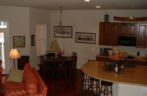 Long Neck House | The Peninsula- 5 Star Resort-Townhome (Near Rehoboth)