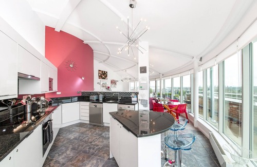 York Apartment | The Penthouse at 611 Westgate