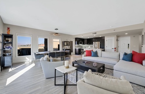 Lake Las Vegas Apartment | The Penthouse in Lake Las Vegas