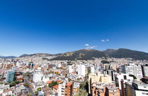 La Mariscal Bed & Breakfast | The Penthouse Lodge