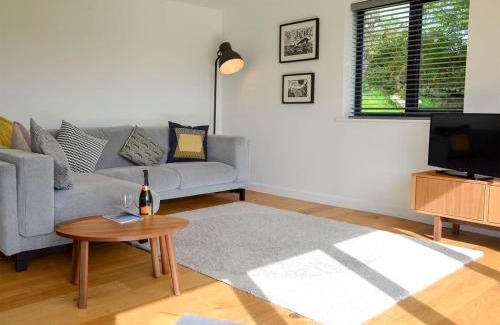 St Just House | The Perch-Uk12929