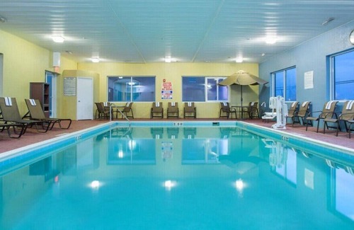 Richmond House | The Perfect Place to Relax and Unwind! Free WiFi!