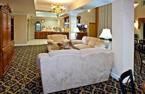 Richmond House | The Perfect Place to Relax and Unwind! Free WiFi!