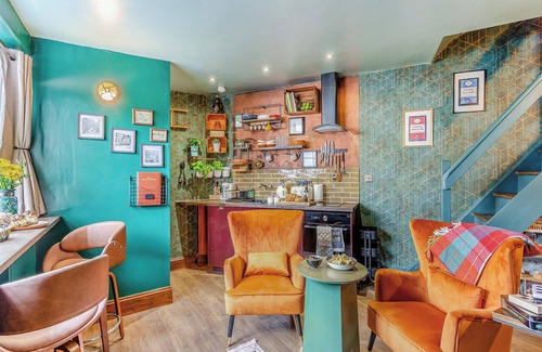 Wadsworth Cottage | The perfect romantic retreat for up to two guests.
