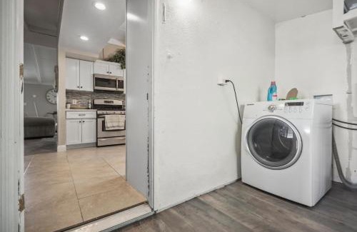 Santa Clarita House | The Perfect Vacation Spot Near Six Flags Magic Mountain