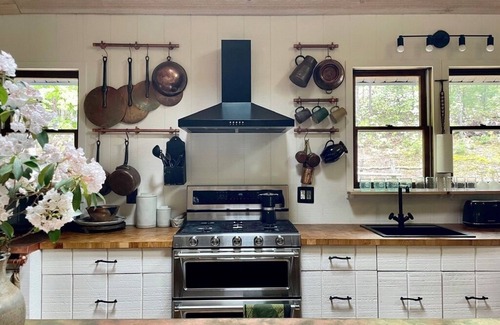 Wardensville Cabin | The Philosopher's Retreat