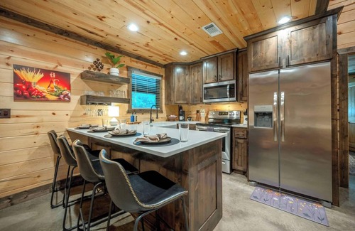 Pickens Cabin | The Pickleball Pines