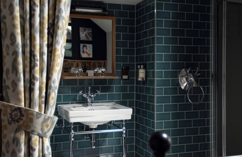Peninsula Hotel | The Pilot