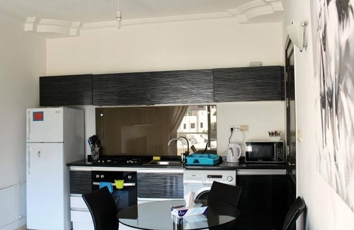 Al Jubeiha Apartment | The Place Apartments