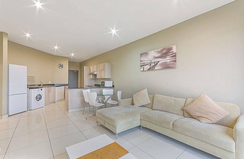 Greater Johannesburg Metropolitan Area Apartment | The place where you would fresh and connect with yourself