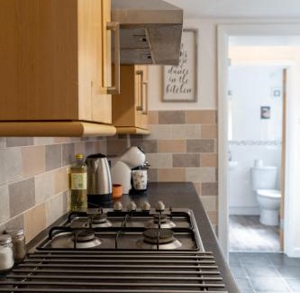 Warwick House | The Plumb Townhouse in Warwick Centre