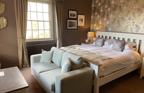 Sherborne Hotel | The Plume of Feathers