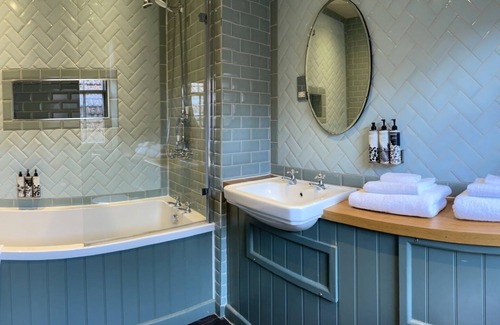 Sherborne Hotel | The Plume of Feathers