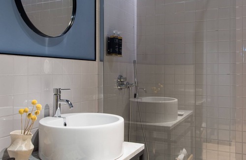 La Spezia Historic Centre Hotel | The Poet Hotel