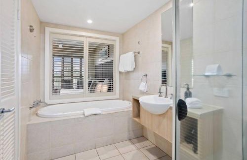Kingscliff Apartment | The Pool Resort Kingscliff - 1BR with Hinterland Views (5312) - Holiday Management Co.