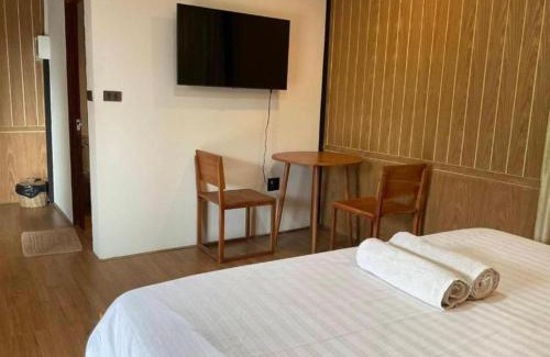 Khanong Phra Hotel | The Poom Garden Khao Yai
