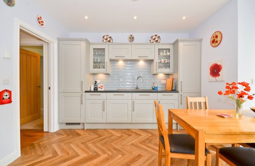 Newport House | The Poppies, Brighstone