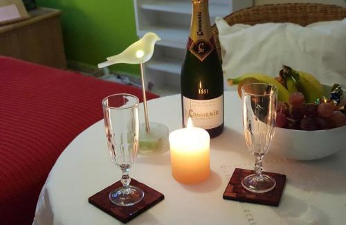 Las Caletillas House | THE POPPIES Guest House - 100m Ocean - Private Spaces