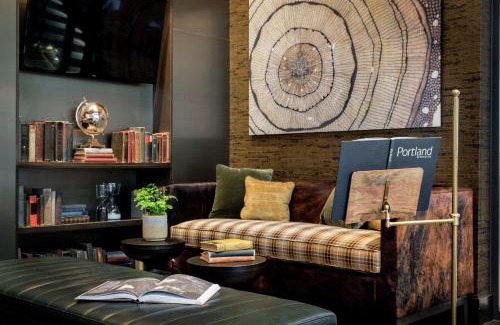 Downtown Portland Hotel | The Porter Portland, Curio Collection By Hilton