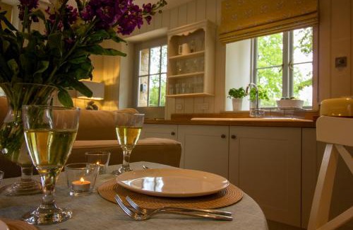 Cirencester Apartment | The Potting Shed, 5* Luxury escape Cirencester