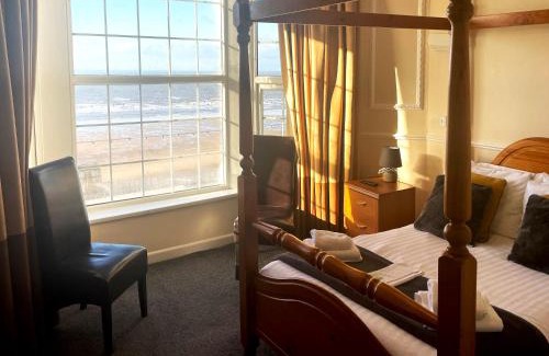 North Shore Hotel | The President Hotel