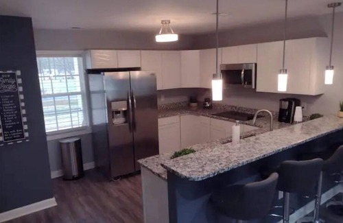 Franklin House | THE "PRETLOW" 2 Bedrooms