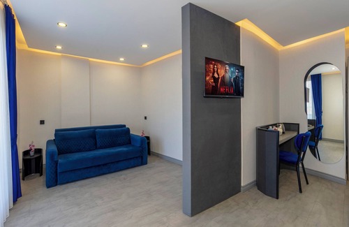 Arnavutkoy Hotel | The Private Airport Hotel