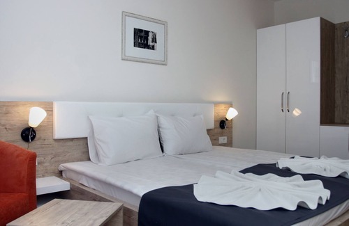 Centar House | THE PROMISE OF UNIQUE AND AUTHENTIC HOSPITALITY.ENVISION THE EXPERIENCE TO COME.