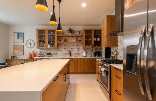 Bear Canyon Estates House | The Q by Velo - Stylish Mid-Century Modern Home