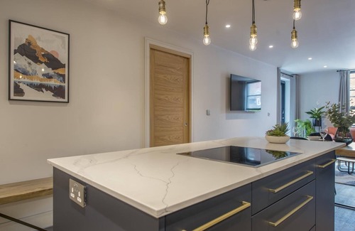 York Apartment | The Quadrant - The Botanical Suite