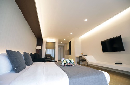 Seogwipo City Hotel | The Qube Resort Jeju