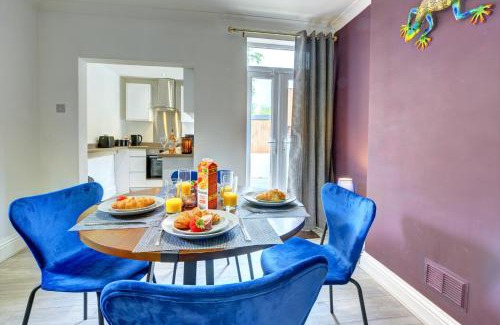 Welford House | The Quirky Cottage