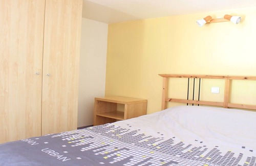 Saint-Paul-Trois-Chateaux Cottage | The Rosemary Cottage for 4 people