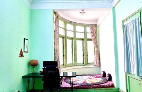Van Mieu House | The Rails - Single Room F03