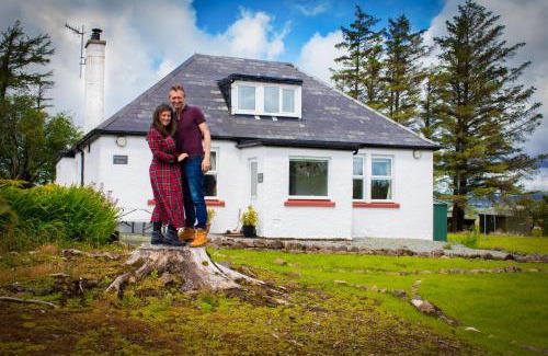 Glengrasco Bed & Breakfast | The Red Red Robin Cottage