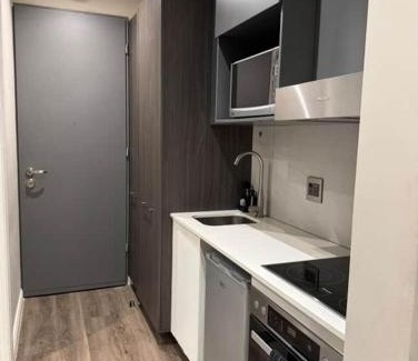 Menlyn Apartment | The Regal Studio at The Capital Trilogy